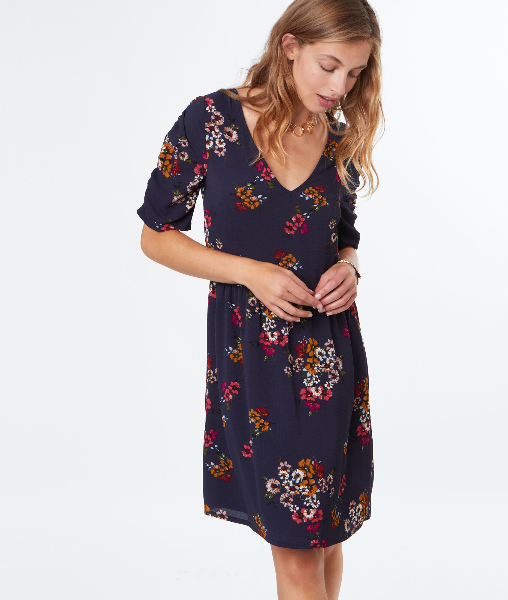 Robe mi,longue imprimée bleu marine.